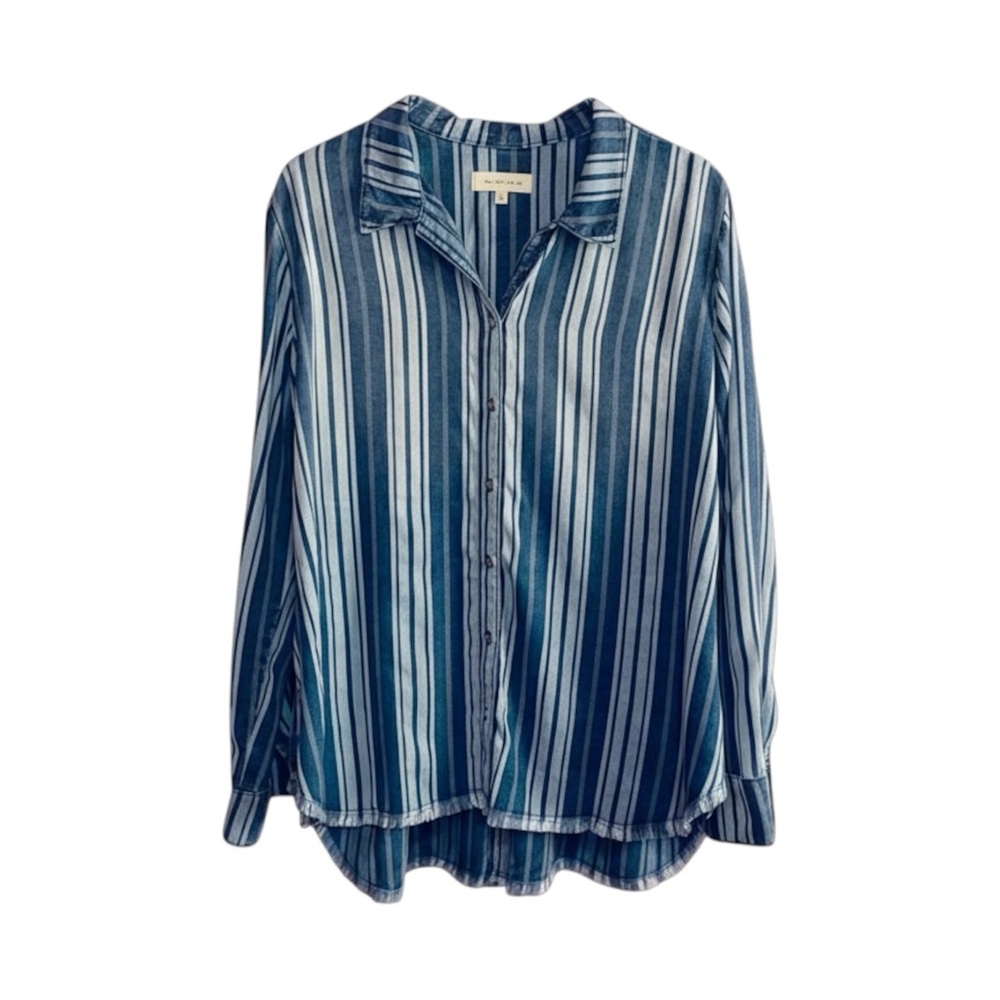 Side Stitch Button-up Shirt Women’s Size Medium Blue Striped Denim Lyocell
